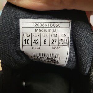 Brooks women's shoes